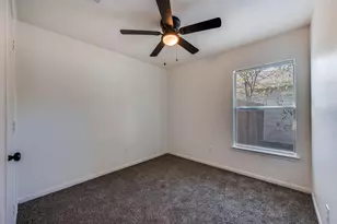 609 Misty Mountain Dr, Fort Worth, TX 76140 - Photo 10