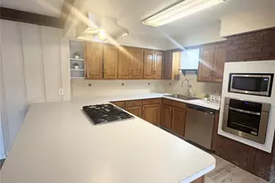 5300 Susan Lee Ln, North Richland Hills, TX 76180 - Photo 6