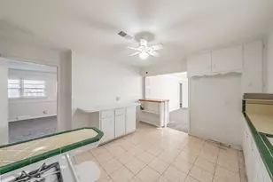 3905 London Ln, Richland Hills, TX 76118 - Photo 6