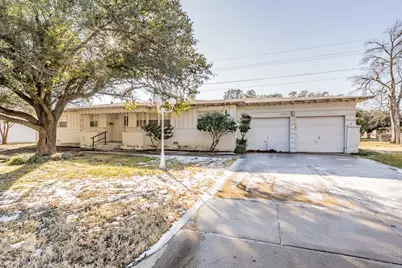 3905 London Lane, Richland Hills, TX 76118 - Photo 2