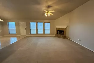 7033 Snowy Owl St, Arlington, TX 76002 - Photo 2