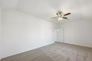 2040 Club Oak Dr, Heartland, TX 75126 - Photo 18