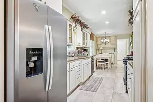 13429 Spring Grove Ave, Dallas, TX 75240 - Photo 8