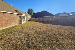 819 Paisley Ln, Glenn Heights, TX 75154 - Photo 26