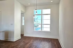 13325 Bee St, Farmers Branch, TX 75234 - Photo 4