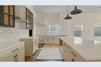 1029 N Madison Avenue, Dallas, TX 75208 - Photo 10