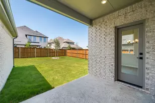 14565 Helena St, Pilot Point, TX 75009 - Photo 16