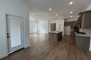 832 Blue Yucca Ln, Little Elm, TX 76227 - Photo 8