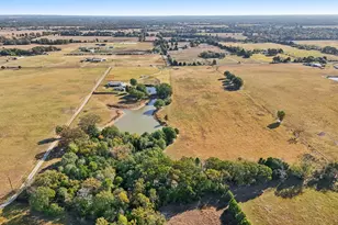 10821 County Road 2503, Eustace, TX 75124 - Photo 2