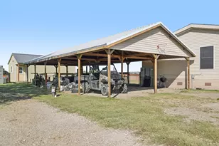 10821 County Road 2503, Eustace, TX 75124 - Photo 10