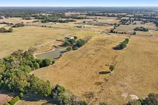 10821 County Road 2503, Eustace, TX 75124 - Photo 2