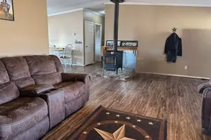 10821 County Road 2503, Eustace, TX 75124 - Photo 12