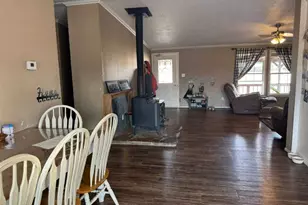 10821 County Road 2503, Eustace, TX 75124 - Photo 16