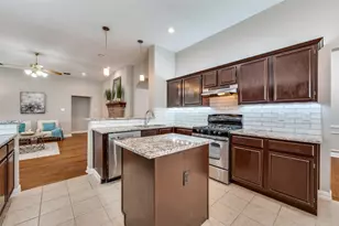 10813 Canoe Rd, Frisco, TX 75035 - Photo 12