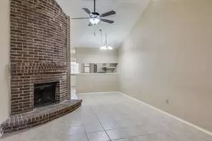 2918 Kathleen Ln, Euless, TX 76039 - Photo 6