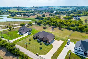 105 N Hadley Rd, Godley, TX 76044 - Photo 38