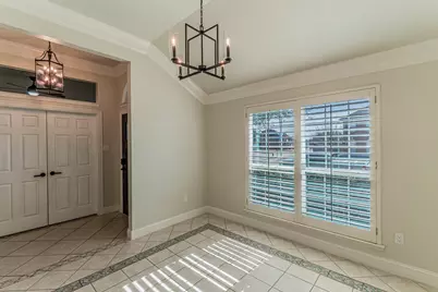 211 Crestview Drive, Arlington, TX 76018 - Photo 18
