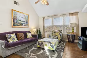 1115 Middlebury Ln, Euless, TX 76040 - Photo 16