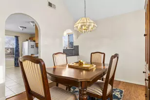 1115 Middlebury Ln, Euless, TX 76040 - Photo 12