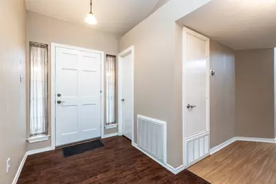 561 Dove Creek Circle, Grapevine, TX 76051 - Photo 6