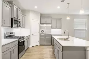 1413 Fremont Trl, Cleburne, TX 76033 - Photo 26