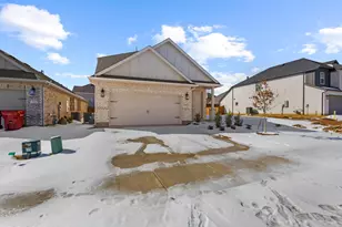 3504 Clover Leaf Ln, Sherman, TX 75092 - Photo 2