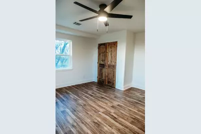 103 Main Street, Windom, TX 75492 - Photo 24