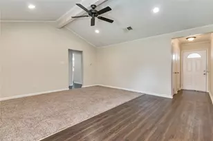 1310 Willowbrook St, Lancaster, TX 75134 - Photo 10