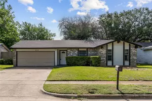 1310 Willowbrook St, Lancaster, TX 75134 - Photo 1