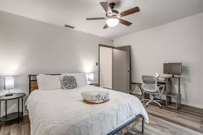4306 Elmwood Court, Granbury, TX 76049 - Photo 14