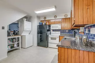 4306 Elmwood Ct, Granbury, TX 76049 - Photo 10