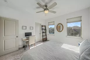 200 Harbor Hills Dr, Flower Mound, TX 75028 - Photo 32