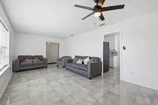 5201 Cloyce Ct, North Richland Hills, TX 76180 - Photo 14