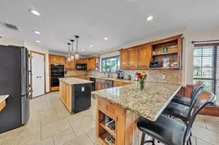 3017 Sylvan Valley Dr, Weatherford, TX 76087 - Photo 10