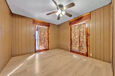 5920 Walnut Creek Drive, Granbury, TX 76049 - Photo 10