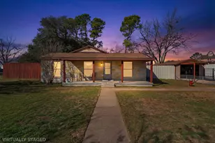 5920 Walnut Creek Dr, Granbury, TX 76049 - Photo 1