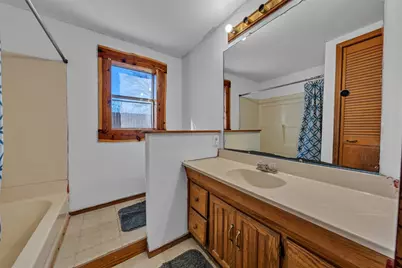 5920 Walnut Creek Drive, Granbury, TX 76049 - Photo 16