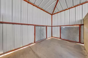 5920 Walnut Creek Dr, Granbury, TX 76049 - Photo 38