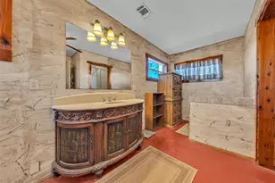 5920 Walnut Creek Dr, Granbury, TX 76049 - Photo 20