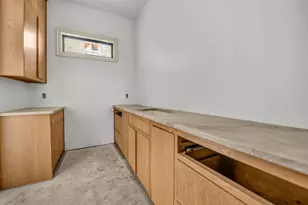 520 Royal Santana Run, Weatherford, TX 76087 - Photo 14
