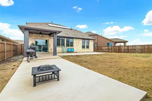 1154 Holcombe Dr, Anna, TX 75409 - Photo 2
