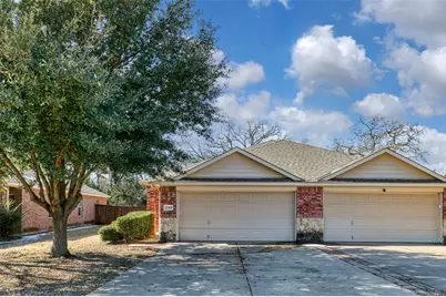 2509 Wood River Parkway, Mansfield, TX 76063 - Photo 2