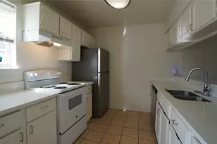 1777 Westerham Dr, Dallas, TX 75232 - Photo 6