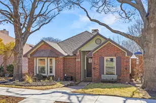 2335 Cuesta Ln, McKinney, TX 75072 - Photo 2