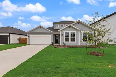 520 Marcus Lane, Crowley, TX 76036 - Photo 2