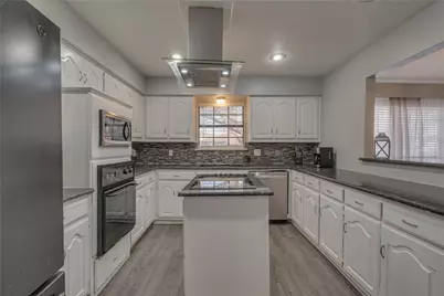 521 Crane Circle, DeSoto, TX 75115 - Photo 12