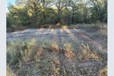 410 Wild Hill Oak Drive, Springtown, TX 76082 - Photo 18