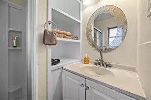 4016 Tacoma St, Irving, TX 75062 - Photo 16