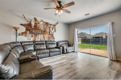 106 Jennie Marie, Ferris, TX 75125 - Photo 12