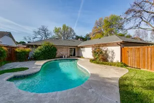 7305 Heathermore Dr, Dallas, TX 75248 - Photo 2
